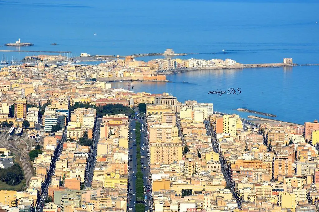 Le 5 Torri Bed & Breakfast Trapani 2*,  Italy